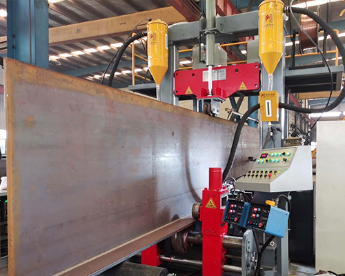 Hbeam assemble-weld-straightenthree in one machine/